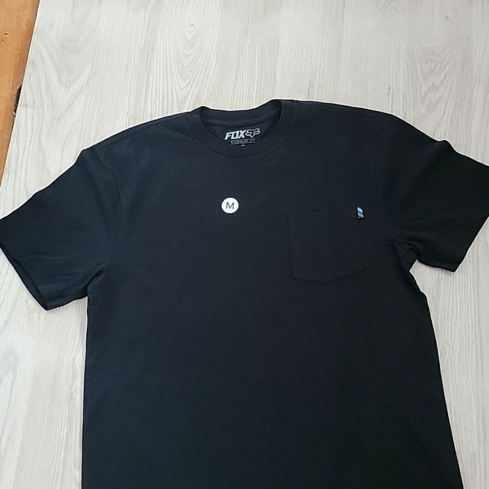 Fox Racing Fox Head Black T-Shirt with front pocket - Picture 3 of 9